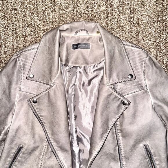 Bagatelle Women's Full Zip Faux Leather Tan Motorcycle Jacket Size XL - Picture 9 of 13